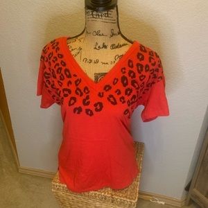 Red Black Leopard Top Cotton Blend T-Shirt Tee Top